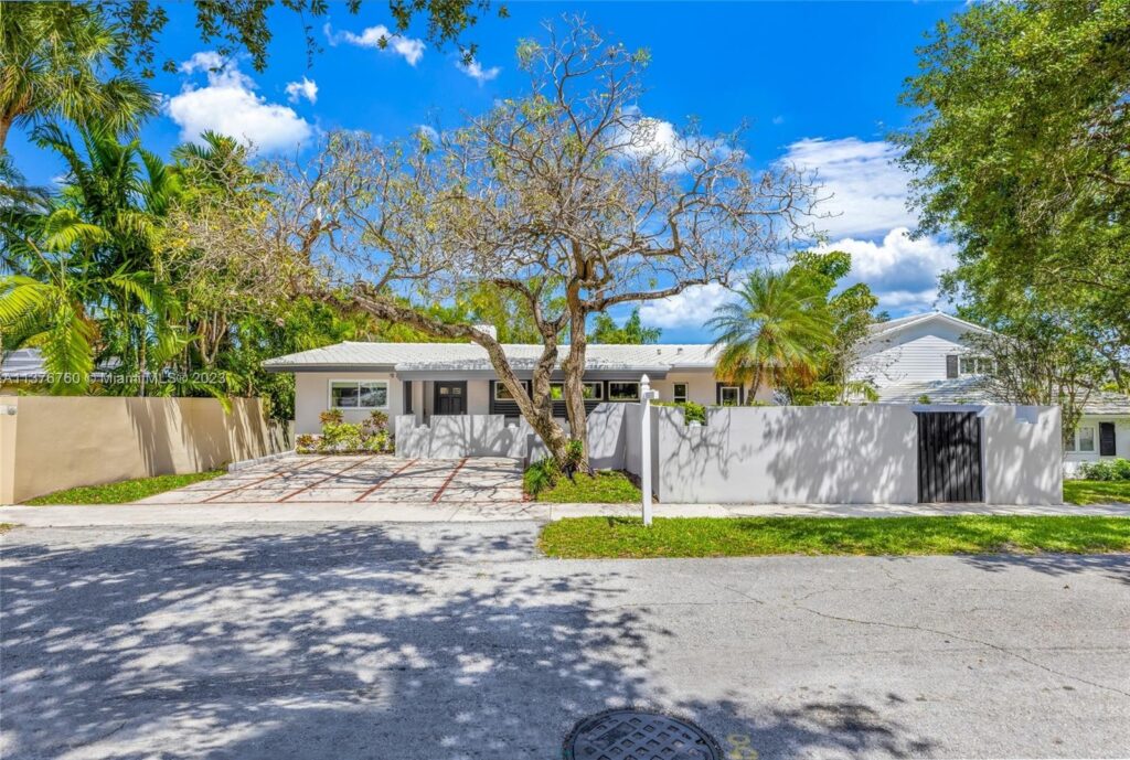 Fort Lauderdale Home For Sale