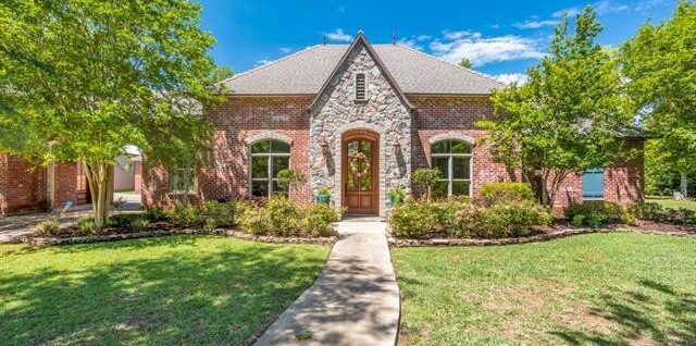 Louisiana Fixer-Upper House For Sale