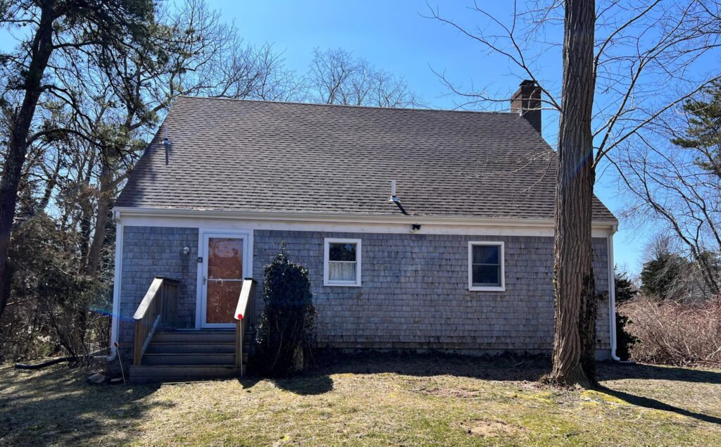 Massachusetts Fixer-Upper House For Sale