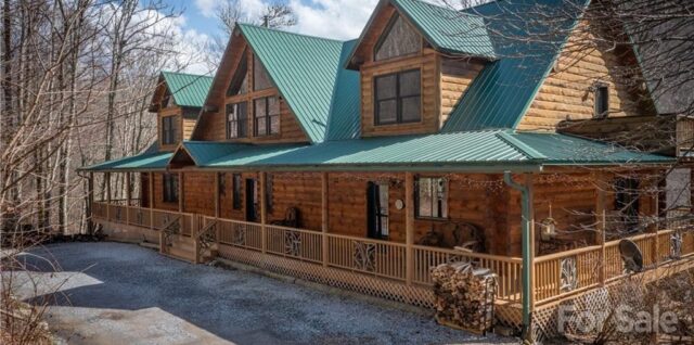 Maggie Valley Cabin For Sale