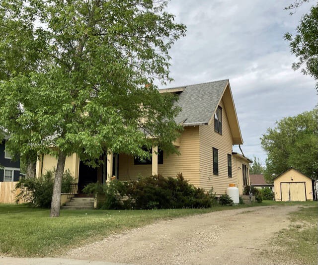 North Dakota Fixed-Upper Homes For Sale 