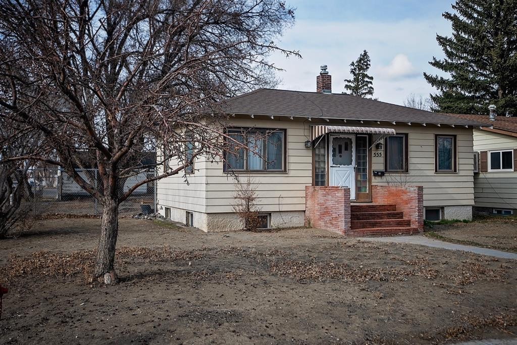 Wyoming Fixer-Upper House Sale 
